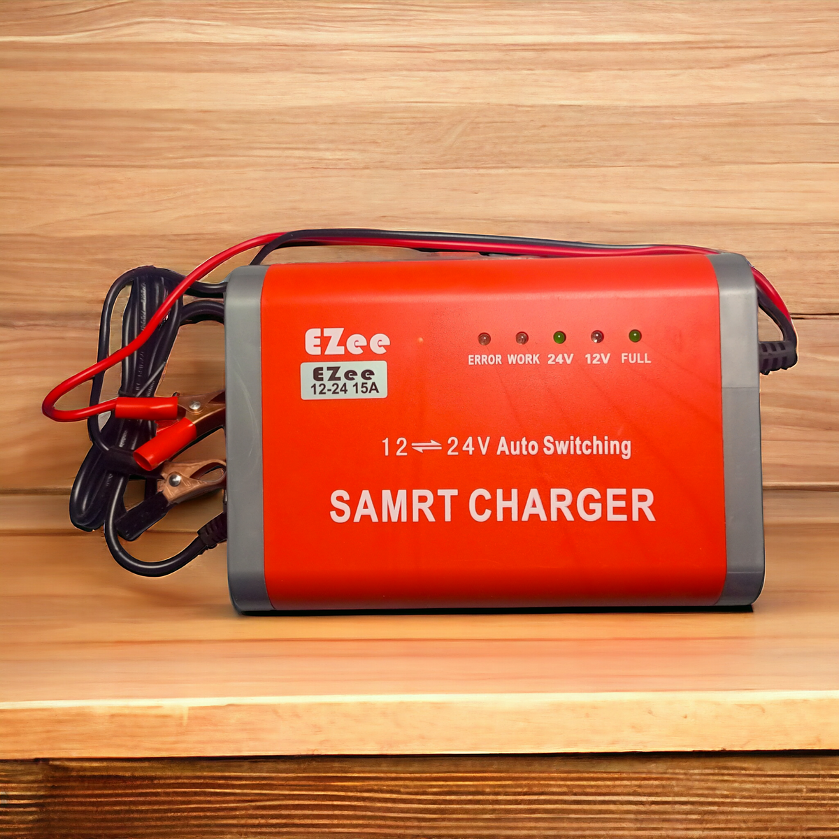 EZEE DIGITAL 15A 12V / 24V Automatic Universal Battery Charger.