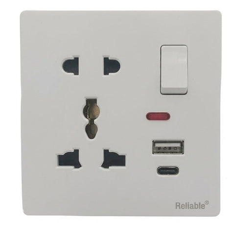 Universal Socket with USB & Type-C Charger – 16A | Reliable Electric