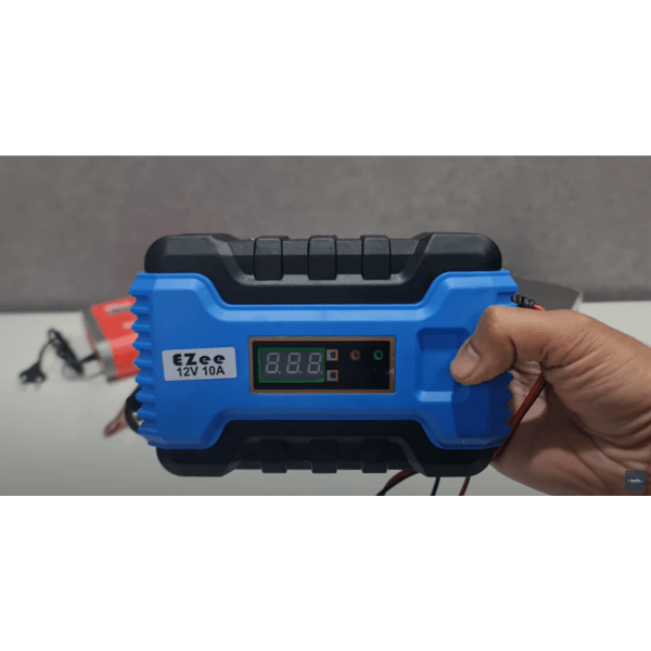 EZee-DIGITAL 10A 12V Automatic Universal Battery Charger 3 Phase Control.